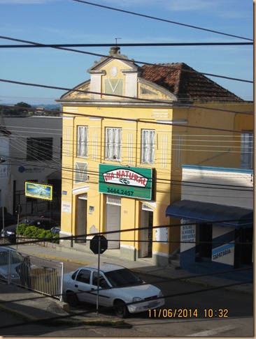 2014 - 06 - Prédio do antigo cinema Ideal da família Tófoli (CirDentista Dr. Bruno Rangel)